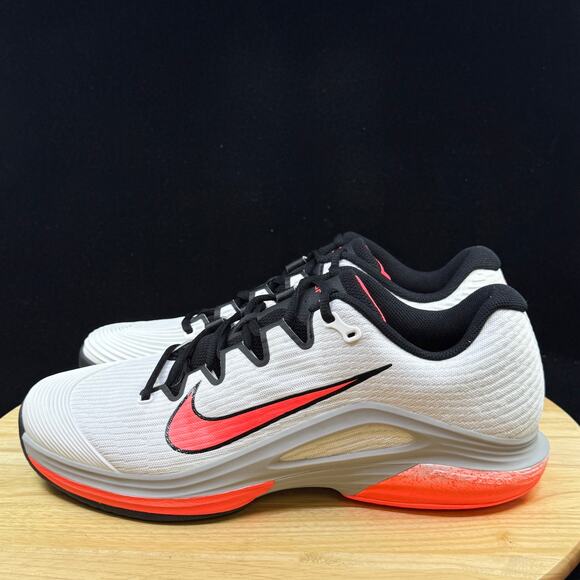 Nike Vapor 12 Men's Hard Court Tennis Shoes Sneakers  IB2534-100 Size 11 - Picture 2 of 10